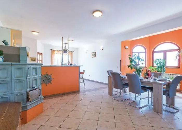 Klaudija Apartment Pula