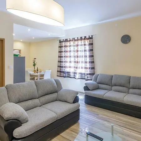 Klaudija Apartmán Pula