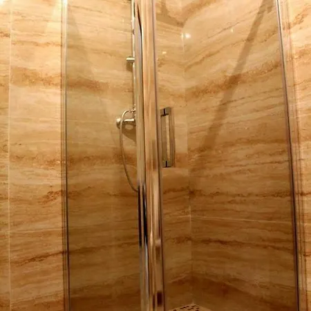 Klaudija Apartman Póla